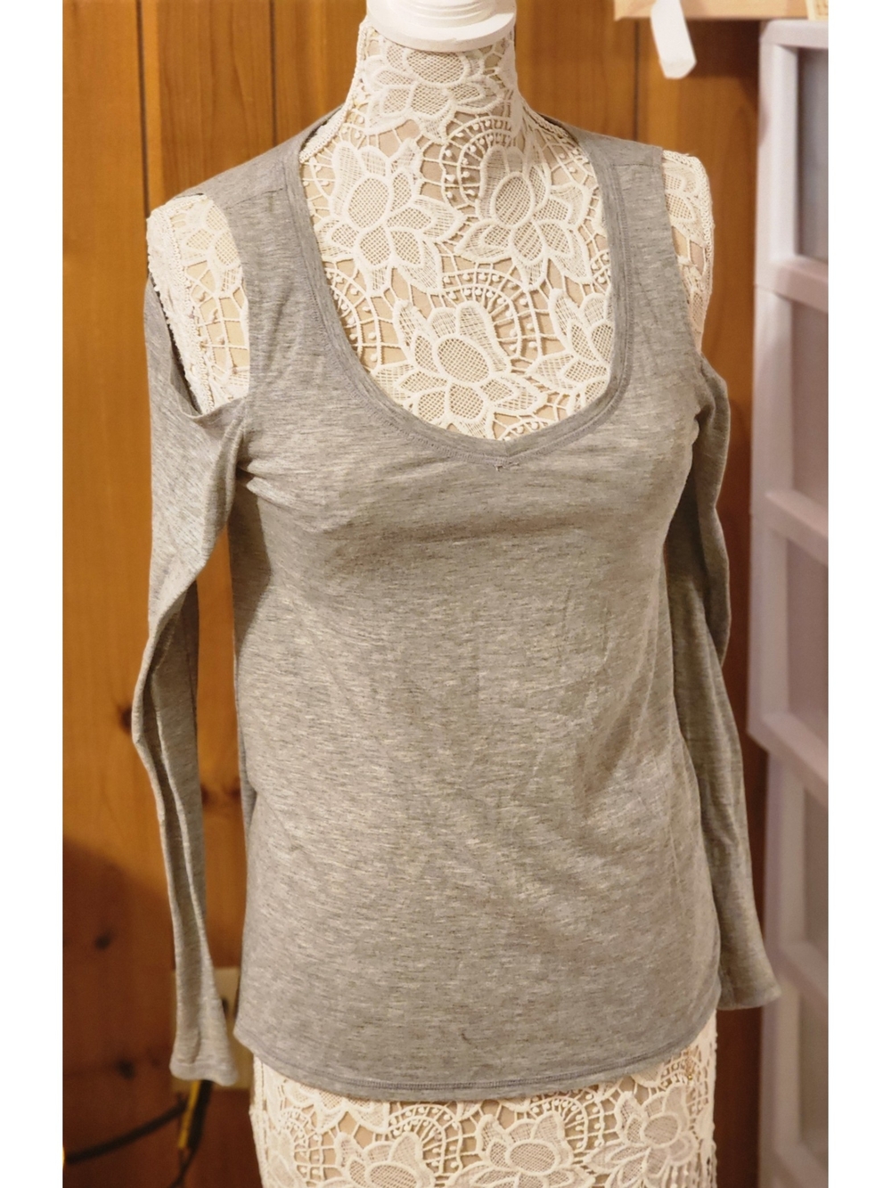 SO Heather Grey Cold Shoulder Scoop Neck Long Sleeve Top